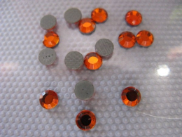 100 Hotfix Strasssteine SS 16 Orange