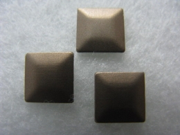 100 Hotfix Bügelnieten Metall Nailheads Quadrat Braun matt 7x7 mm