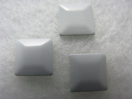100 Hotfix Bügelnieten Metall Nailheads Quadrat Weiss 7x7 mm