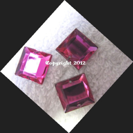 Aufnähsteine Quadrat ca. 12mm 15 Stück Fuchsia AAA Qualität