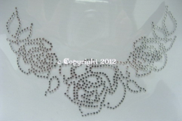 Hotfix Bügelbild Strass Kette aus Rosen Shirt Pullover Top 121129