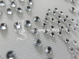 Hotfix Bügelbilder Strass Totenkopf m. Knochen 130717 groß