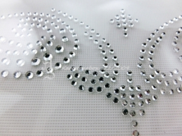 Bügelbild Strass Applikation elegantes Tribal 131123