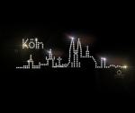 Strass Bügelbild Skyline Köln klein – Karneval Hotfix Motiv (18 × 5 cm)