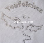 Strass Bügelbild Teufelchen 110701 – Motiv mit Flügeln, Hörnern & Schriftzug