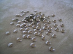 1440 Nailheads Bügelnieten 2 mm Silber