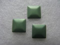 100 Hotfix Bügelnieten Metall Nailheads Quadrat Grün matt 7x7 mm