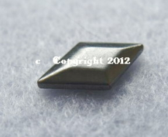 50 Hotfix Bügel Nieten Raute Antik Silber Black-Nickel 13 x 8 mm