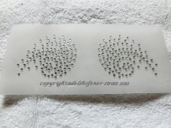 Hotfix Strass Bügelbild 2 hübsche kleine Wellen Ornamente 150522 Hotfix Strass Bügelbild 2 hübsche kleine Wellen Ornamente 150522